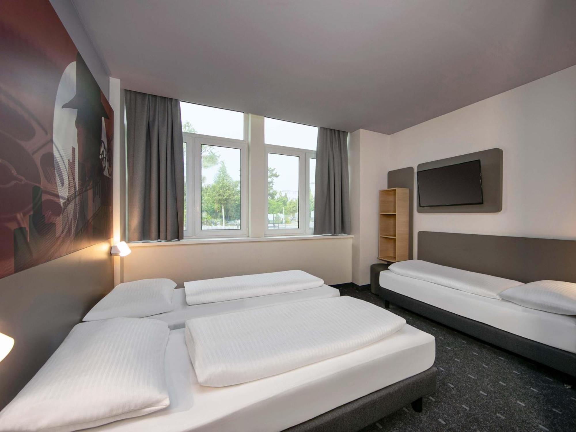 Triple Room,1696629325:JPEG